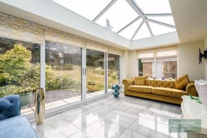 Photo 19- click for photo gallery